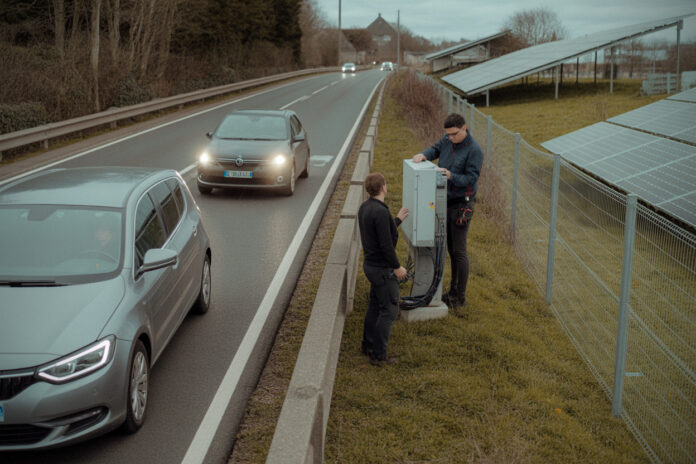 Côtes-d'Armor, délaissé routier reconverti, centrale solaire citoyenne sans terres agricoles, les obstacles inattendus à surmonter