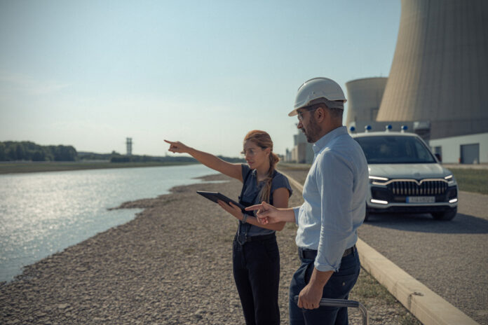 90b3162e2e7b6750 3 réacteurs à l'arrêt, 4 autres au ralenti, canicule et sécheresse font grimper la pression, ce qu'EDF doit affronter