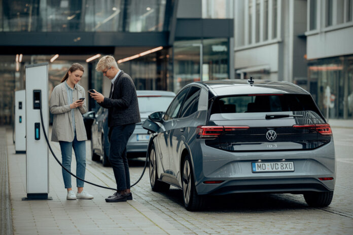 4,27 m, 2026, l'ID.3 Neo corrige l'ergonomie et la qualité perçue, ce que Volkswagen doit affronter face aux rivales